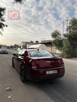 کرایسلەر 300